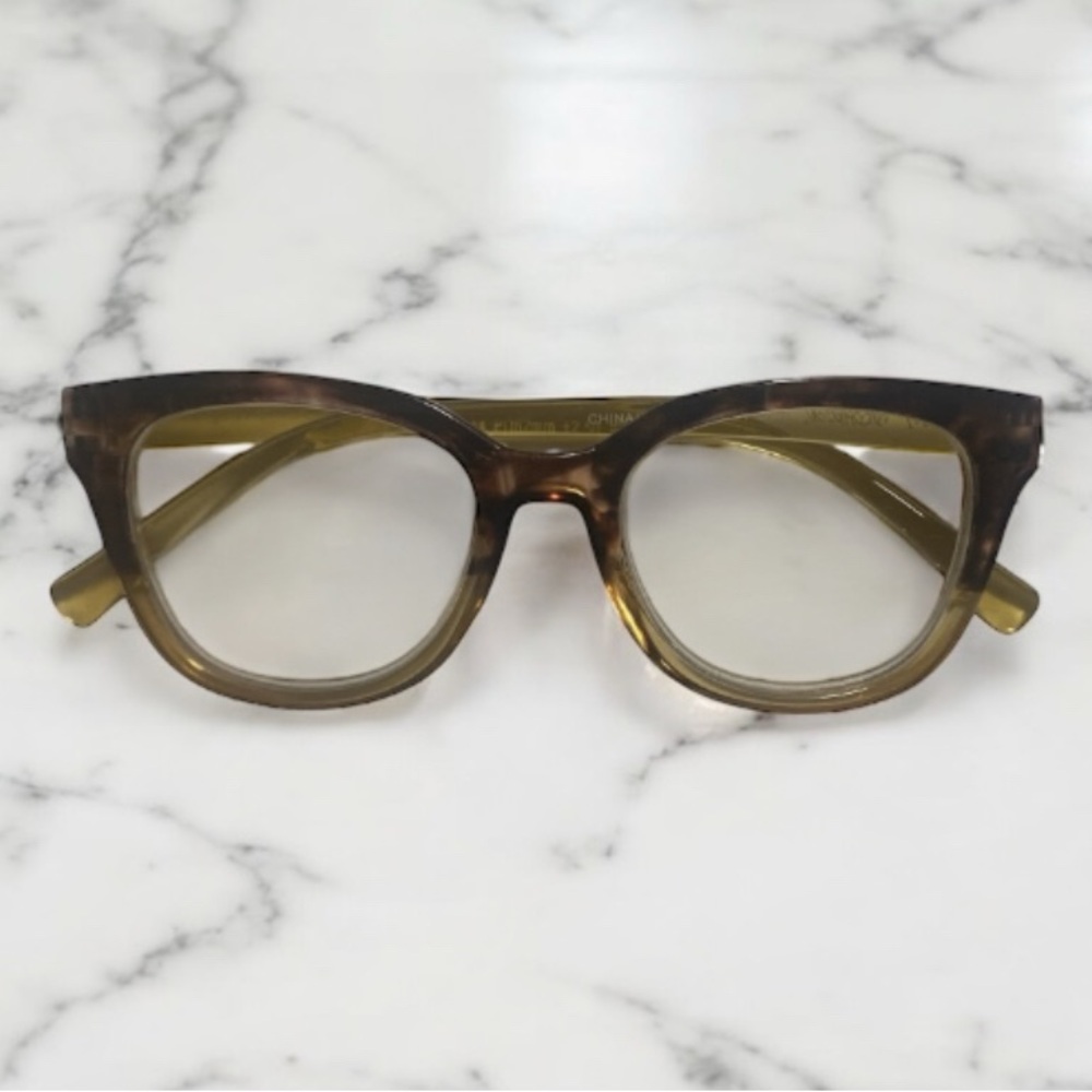 Betsey Johnson Reading Glasses +2.50